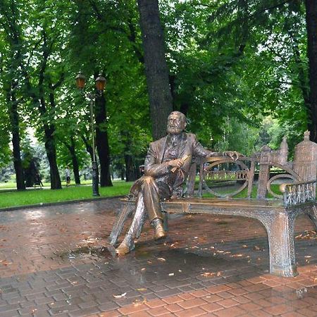Апартаменты Центр, уютная 1к квартира в самом центре, WIFI Винница Экстерьер фото